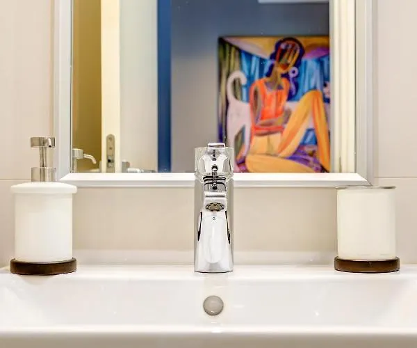 Апартаменты Park Loft Next To Eagle's Bridge *